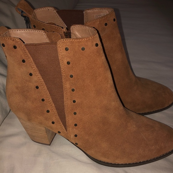 vionic suede booties